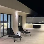 Skylark - Cairo Penthouse Cu Jacuzzi Si La Munte * Braşov
