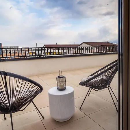 Skylark - Cairo Penthouse Cu Jacuzzi Si La Munte *