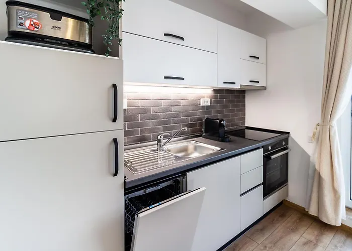 Skylark - Cairo Penthouse Cu Jacuzzi Si La Munte Lejlighed Braşov