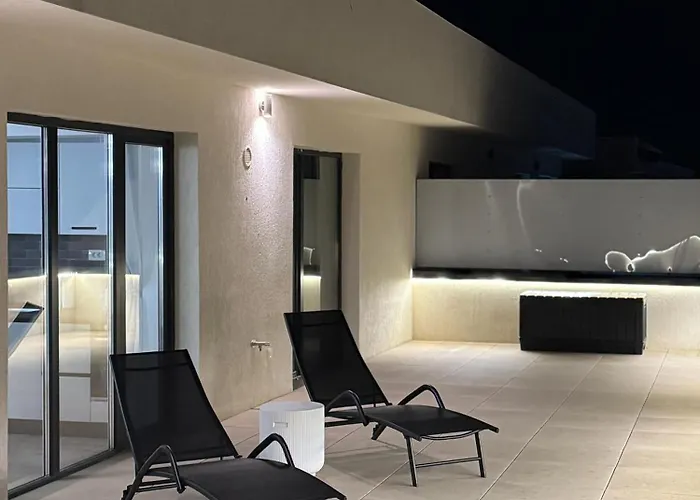 Skylark - Cairo Penthouse Cu Jacuzzi Si La Munte * Brasov