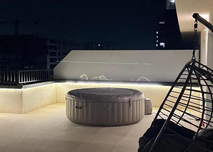 Skylark - Cairo Penthouse Cu Jacuzzi Si La Munte Lejlighed *
